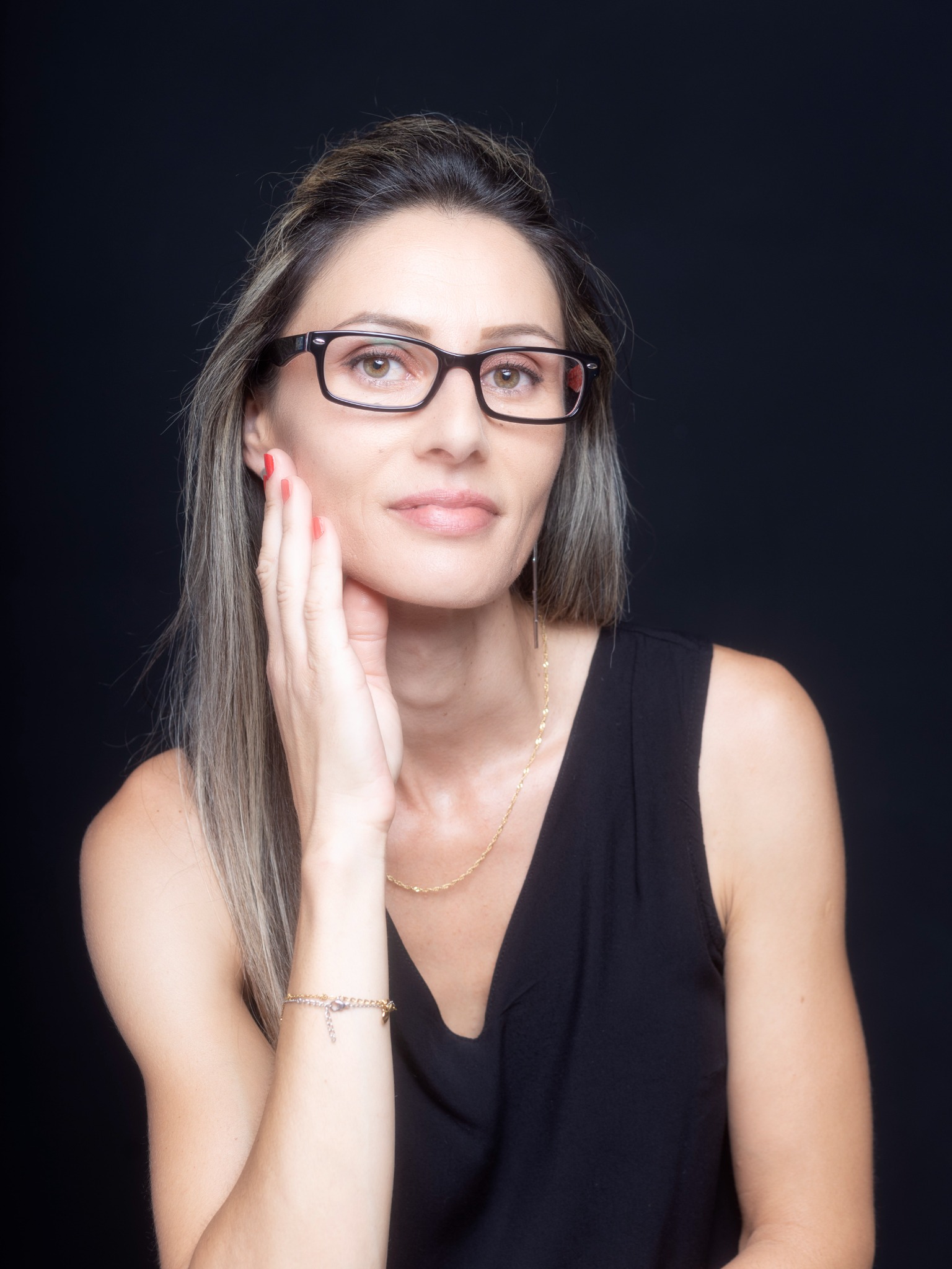 Portrait de Nélia Coutinho, fondatrice de NC DECO